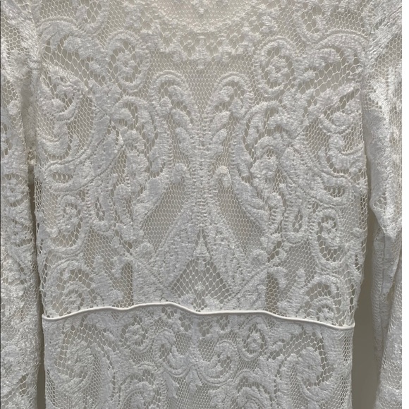 Saldana Vintage Wedding Dress - Picture 3 of 3